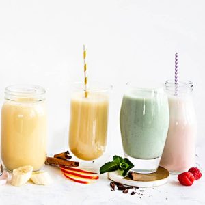 Formula 1 shakes in glasses, different flavours